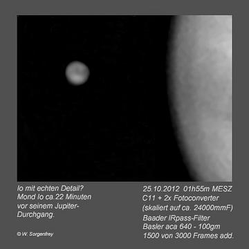 20121025 Mond Io mit Oberflächendetail