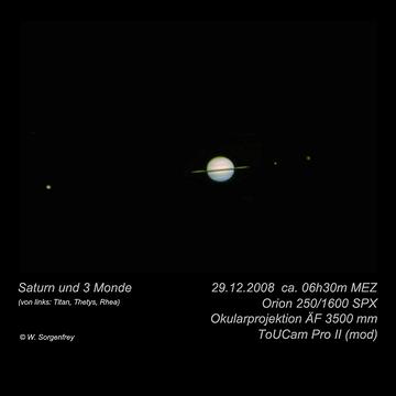 8  Saturn mit 3 Monden
