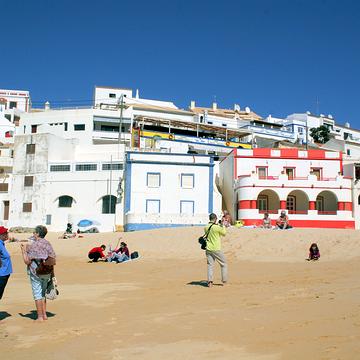 8012 Frühjahrstouristen in Carvoeiro