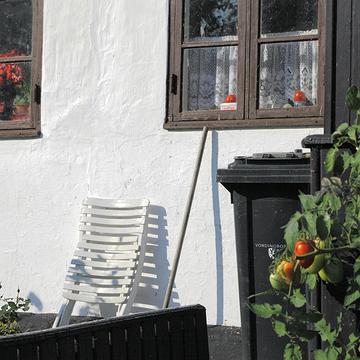 8520 Beim Aufräumen